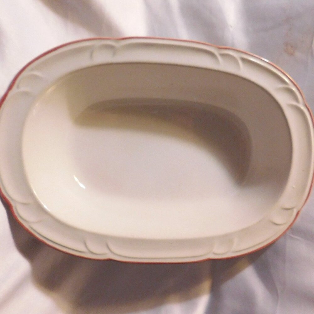 VICTORIANA Rose Oval Serving Bowl Japan1988 CHD Vintage